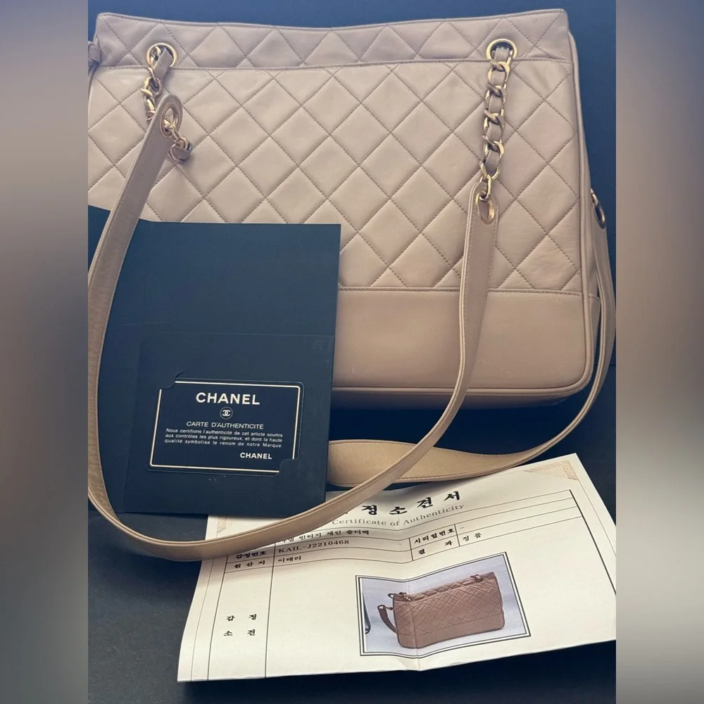 Chanel Metellase Chain Shoulder Bag